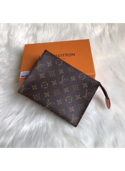 LV TOILETRY POUCH 19